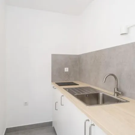 St Stephen Apartment