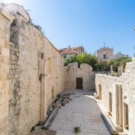 Apartment St Stephen