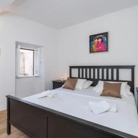 St Stephen Apartment